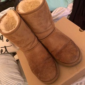 SOLD‼️‼️‼️Uggs